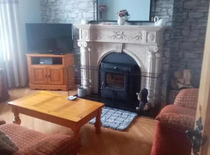 Golf 5 Min Walk Away And We Have Wifi * Luddan